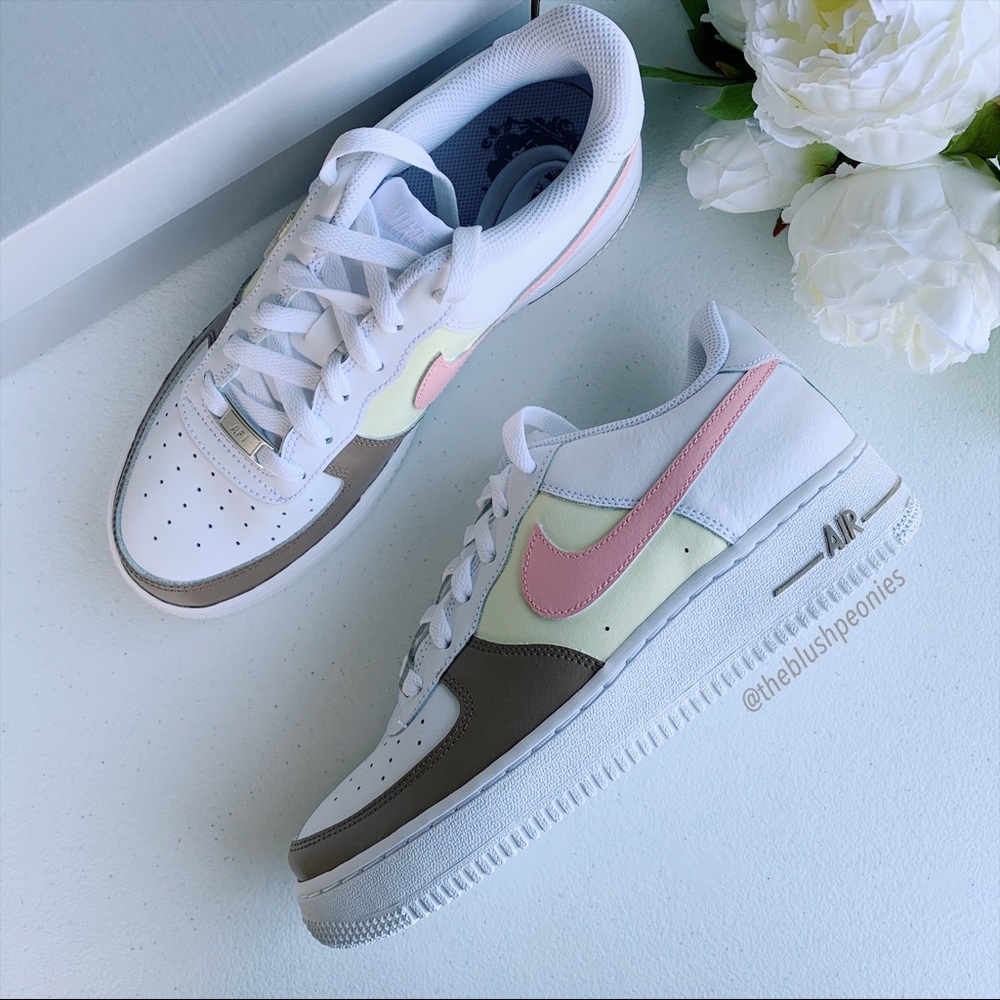 Nike Custom Air Force 1 NWT - Picture 11 of 13